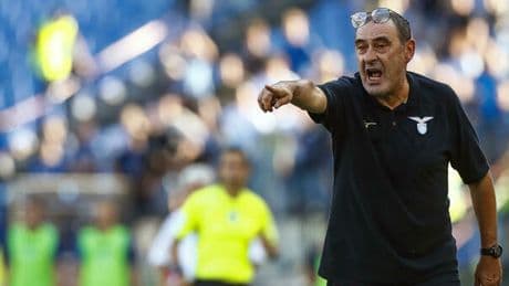 Lazio, Sarri incontra Lotito tra sorrisi e programmazione. Il ritiro a Formello parte a metà luglio, il 10 la presentazione del tecnico