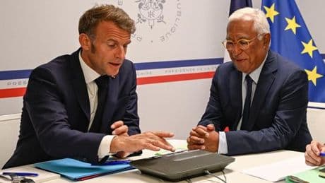 En direct, guerre en Ukraine : « La volonté américaine est d’obtenir un cessez-le-feu » lors du sommet en Alaska, assure Emmanuel Macron