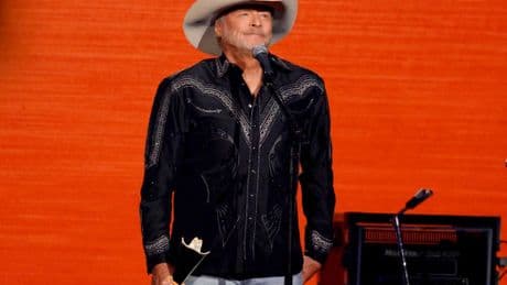 Alan Jackson’s Emotional Night Translates To A Sales Surge