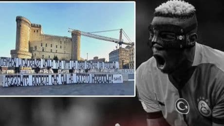 Victor Osimhen için olay pankart! Napoli taraftarından şok tepki...