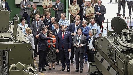 La Defensa española es cosa de hombres: solo dos de cada 10 directivos son mujeres