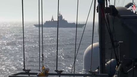 Guerre en Ukraine : l’Australie adopte ses premières sanctions contre la «flotte fantôme» russe