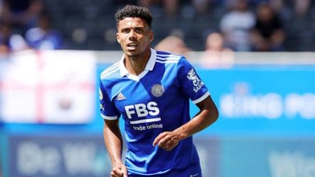 Beşiktaş sağ bekini İngiltere'de buldu! James Justin transferi an meselesi
