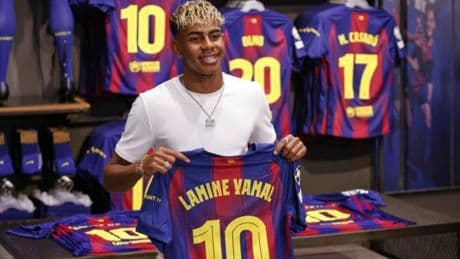 Lamine también alucina con su nuevo dorsal