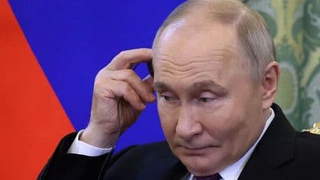 Russia economy in meltdown as country on brink of recession amid slump in growth