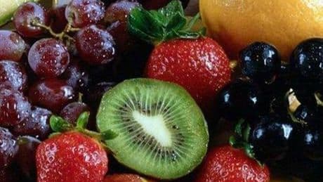 Meyve tüketti, yaşamı değişti! 4 ayda 15 kilo verdi