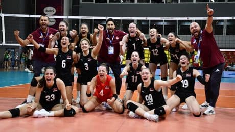 Avrupa Gençlik Olimpik Yaz Festivali: 18 Yaş Altı Kadın Voleybol Milli Takımı şampiyon oldu