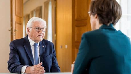 Steinmeier für Rückkehr zu Wehrpflicht