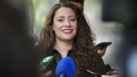 "No eran spas, sino prostíbulos con inmigrantes jóvenes y sexo de pago": Ester Muñoz insiste en la denuncia contra Sánchez