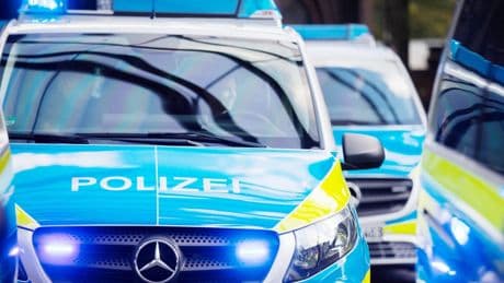 Wurf-Attacke auf Autofahrer: Haftbefehl gegen Teenager wegen versuchten Mordes