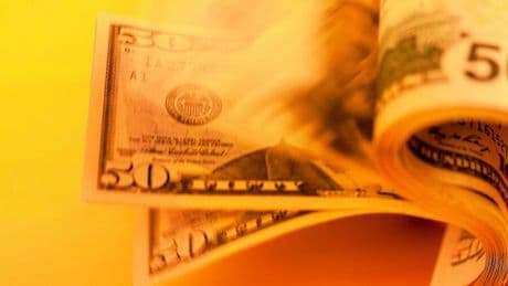 Devisen: Euro fällt nach Zoll-Deal auf Mehr-Wochen-Tief zum Dollar – nur für kurze Zeit?