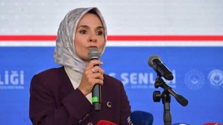 Bakan Göktaş, Batman'da '2025 Aile Yılı Şenliği'nde konuştu