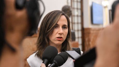 Belarra insiste en señalar a Sánchez e Iglesias le recomienda convocar elecciones