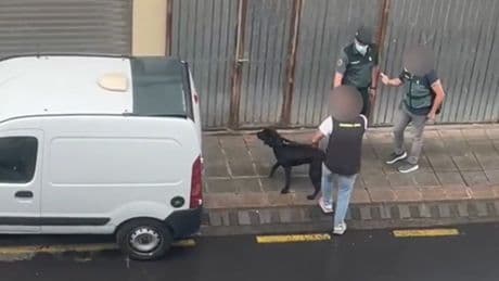 La Guardia Civil registra un local en Gallarta en una operación contra la delincuencia común