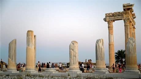Antalya'dan yeni rekor: Bir günde 105 bin ziyaretçi
