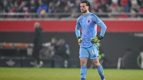 Fußball-Bundesliga: Neue Nummer eins: Heidenheim leiht Keeper Ramaj vom BVB aus