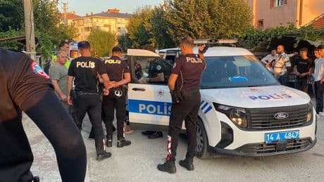Bolu’da iki komşu arasında çocuk kavgası: 2 yaralı