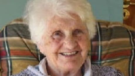 Woman discovered dead in bed after dementia patient 'visited room 100 times'