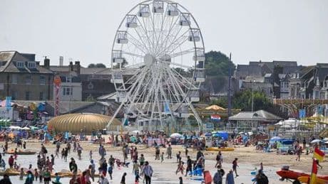 UK heatwave: Brits to be hotter than BALI as 35C blast hits home