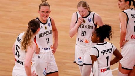 Basketball-EM der Frauen: Deutschland gewinnt gegen Schweden