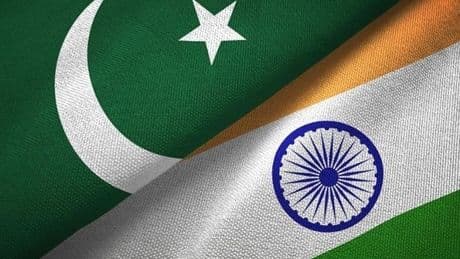 Hindistan, Pakistan’a hava saldırısı düzenledi, Pakistan ‘yanıt vereceğiz’ dedi