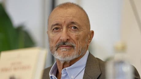 Pérez-Reverte vuelve al acero con Alatriste: "Los héroes de corazón puro no funcionan, ya no somos tan ingenuos"