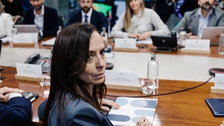 La comisión de investigación del Gobierno se reúne en la sede de Red Eléctrica y Corredor ofrece su "máxima colaboración"