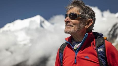 “Tengo artrosis, prótesis, audífonos; pero vengo de subir el Aconcagua”