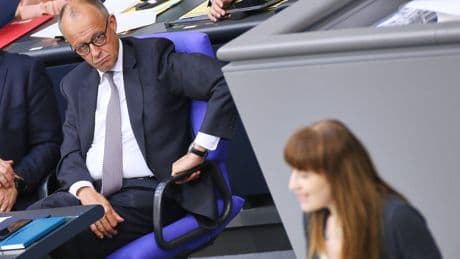 Bundestag wählt Verfassungsrichter: Merz und die Union zwischen den Stühlen