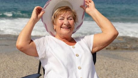 Chronisch krank im Urlaub: So sind Sie trotzdem versichert