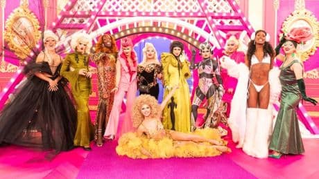 "C'est un peu notre Coupe du monde de foot à nous": le succès des "viewing parties" de Drag Race partout en France