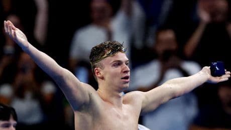 Léon Marchand y su esperado regreso a la piscina: el rey de París, bajo la presión de brillar y romper récords en el Mundial