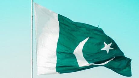 "Odieux", "rien n'a changé": tollé après le meurtre filmé d'un couple non marié au Pakistan