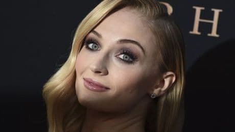»Game of Thrones«: Sophie Turner bekam am Set »mehr als genug« Sexualkunde