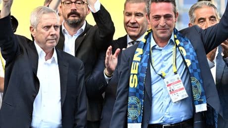 İşte Fenerbahçe'deki kritik zirvenin detayları!