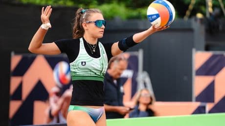 <p style="margin-bottom: 11px;"><span style="font-size: 11pt;"><span style="line-height: 107%;"><span style="font-family: Arial,sans-serif;">Beach volley: europei femminili, Gottardi/Orsi Toth passano il turno</span></span></span></p>