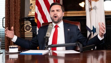 JD Vance moderiert Kirks Podcast - „Keine Einheit mit Linken, die auf Charlies Grab tanzen!“