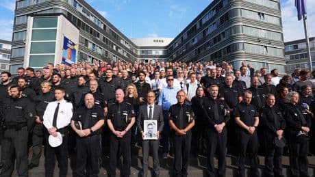 «Wir trauern»: Bundesweites Gedenken an getöteten Polizisten