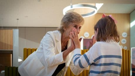 Del abuelo autoritario al abuelo cómplice