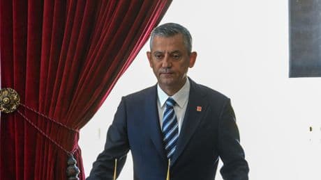 CHP’de yenilikçi-gelenekçi rekabeti