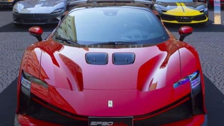 Ferrari-Händler in Nürnberg soll Luxusautos mehrfach verkauft haben