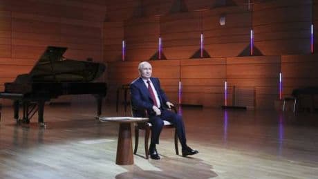 Spettacolo patetico: Putin prende solo tempo