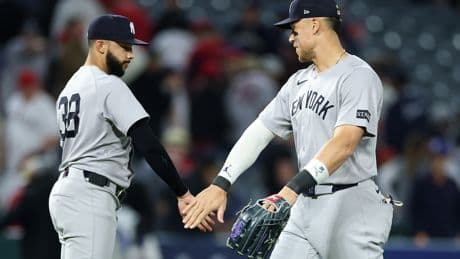 Yankees’ Devin Williams holds on for save but just barely