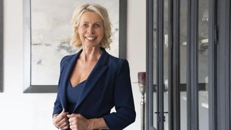 Herma (61) is privédetective en doet boekje open over avonturen: ’Het gaat verder dan jagen op vreemdgangers’