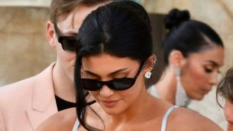 Kylie Jenner sparks debate with daring dress at Jeff Bezos' lavish wedding ceremony
