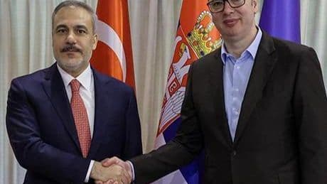Dışişleri Bakanı Fidan, Sırbistan Cumhurbaşkanı Vocic ve Dışişleri Bakanı Duriç ile bir araya geldi