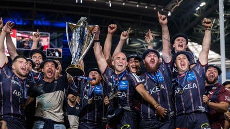 Champions Cup : en vidéo, l’explosion de joie des joueurs de l’UBB en soulevant le trophée
