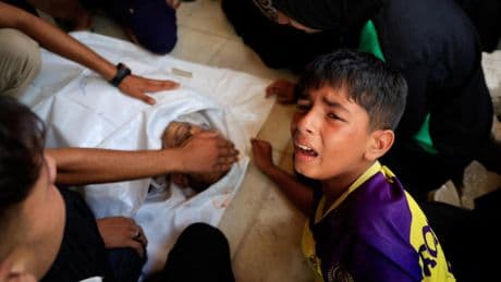 Israel mata a al menos 20 palestinos en nuevos ataques en Gaza: dos de ellos son periodistas y sus familias