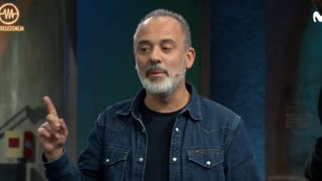 "Es extraño tanto forofismo en una narración"