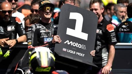 David Muñoz se estrena en Moto3 y entierra su fama de 'bad boy'